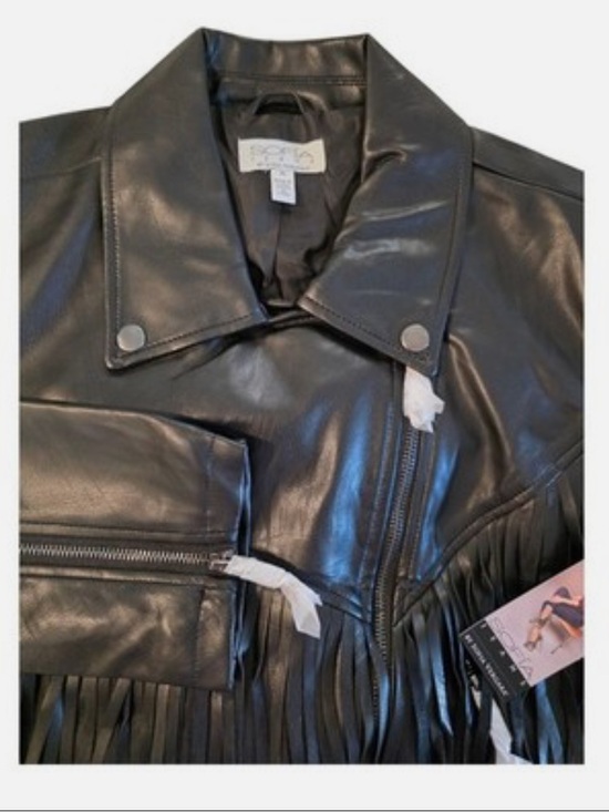 sofia by sofia vergara Jackets & Blazers - NWT Sofia Vergara Faux Leather Cropped Fringe Zip Up Jacket Ladies Small